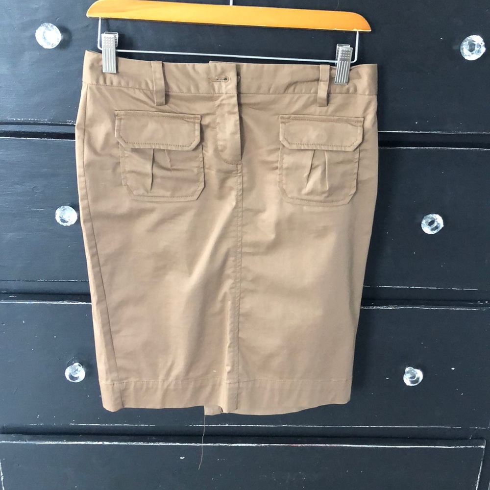 Old navy tan skirt knee length size 1